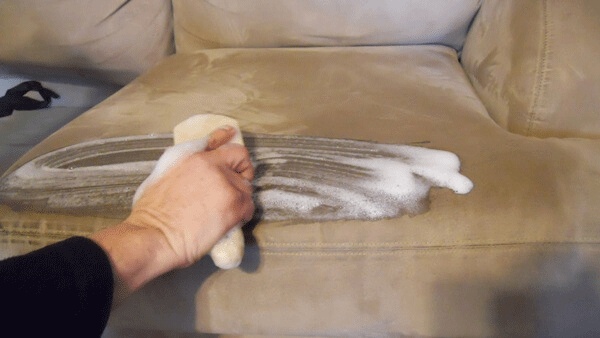 Mẹo khử mùi hôi ở ghế sofa hiệu quả
