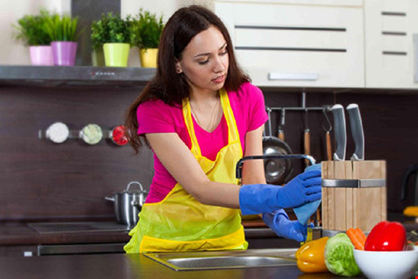 7 mẹo vặt giúp mẹ vệ sinh nhà ở sạch sẽ